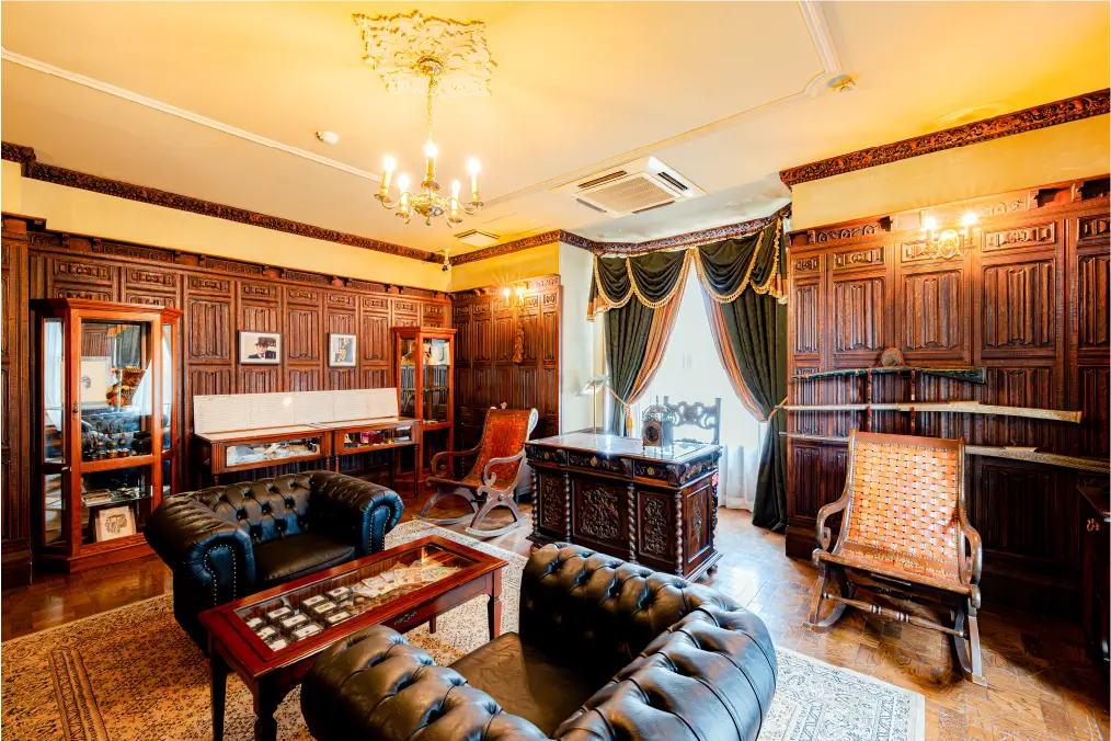 名探偵気分を味わうシャーロックホームズの部屋