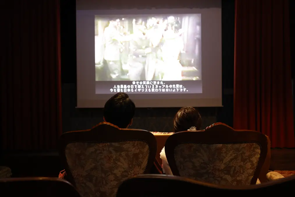 ロックハート城の物語を映像で辿るシアター