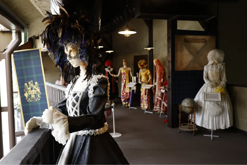 夢と愛を纏う、ユミ・カツラ＆世界のウェディングドレスサロン