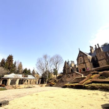 🏰【今日のロックハート城】青空が最高すぎる！海外旅行気分をフルチャージ✨