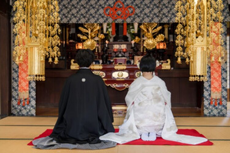 仏前式とは？