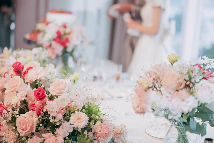 結婚式を華やかに彩るウェディング装花