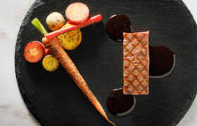 4/11・12 限定◆人気No.1◆夢の国チケット付*3.6万円美食×本物の古城体験